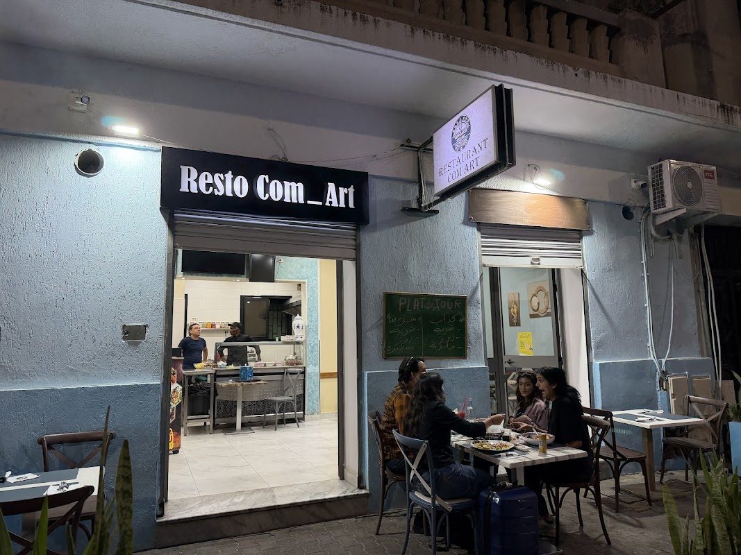 Restaurant Com_Art مطعم كومارت